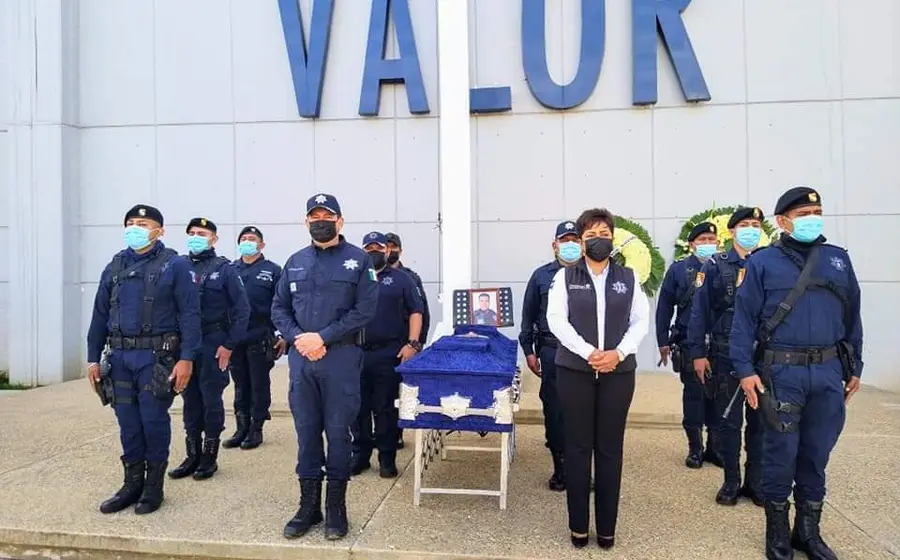 homenaje_a_policia