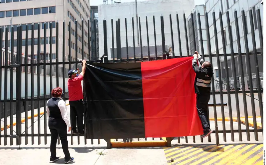 bandera-protesta 