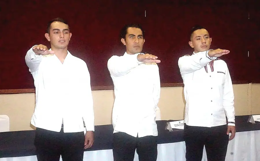 mesa-directiva-LUB