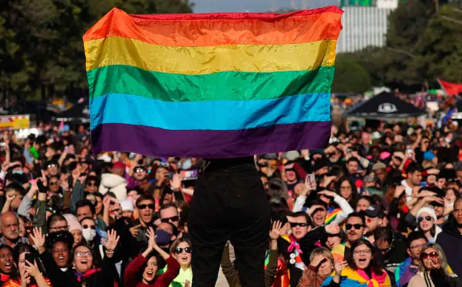 bandera-de-arcoiris 