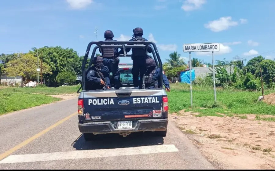 Policías