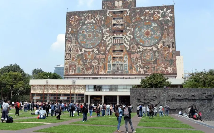 Alumnos universitarios