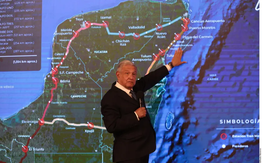 amlo_señalando_mapa