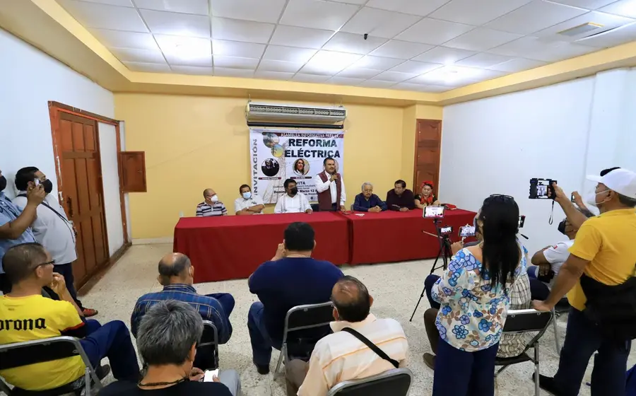 armando-contreras 