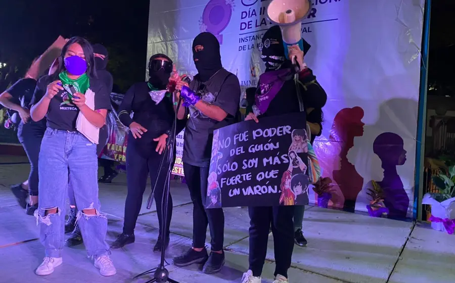 reunion-de-mujeres 