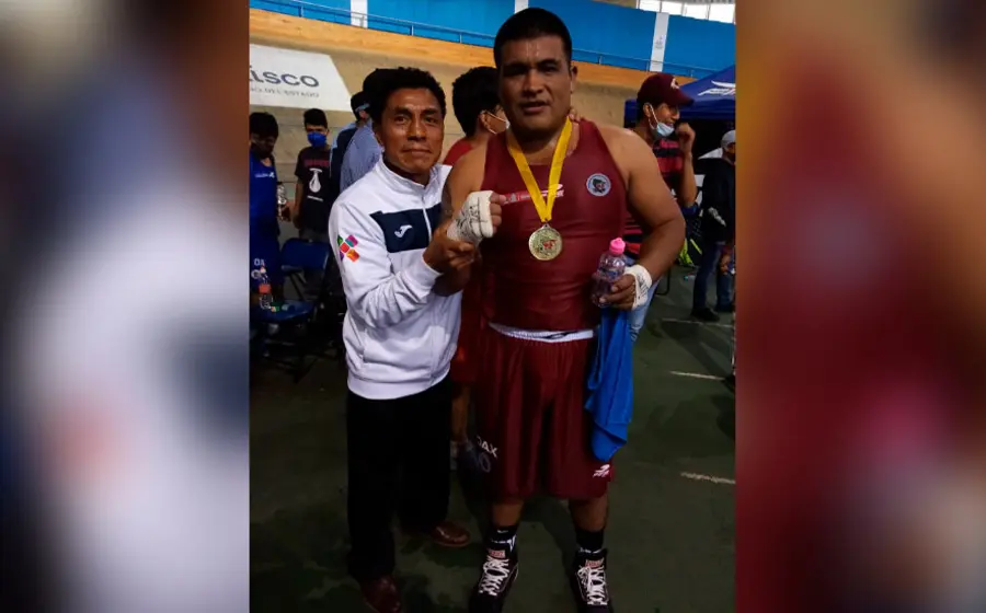 boxeador-con-su-entrenador