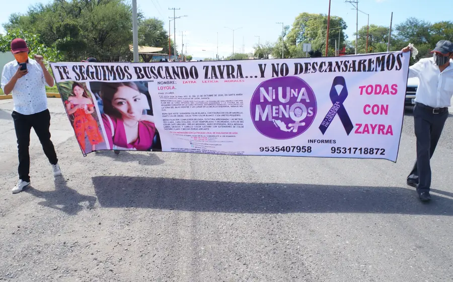 personas_exigiendo_justicia