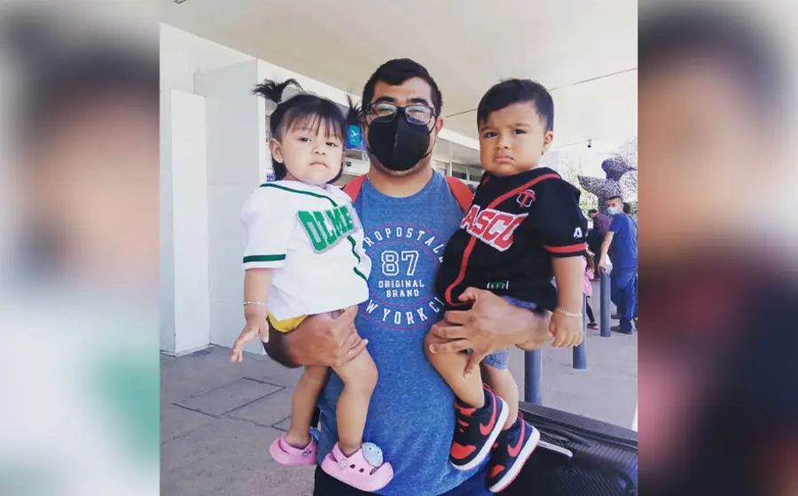 padre-con-hijos