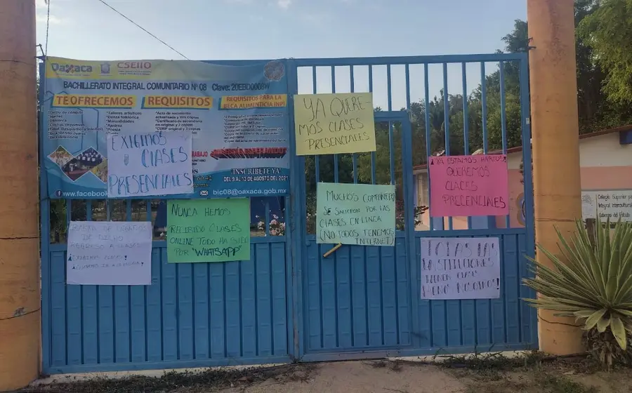 carteles-en-escuela 