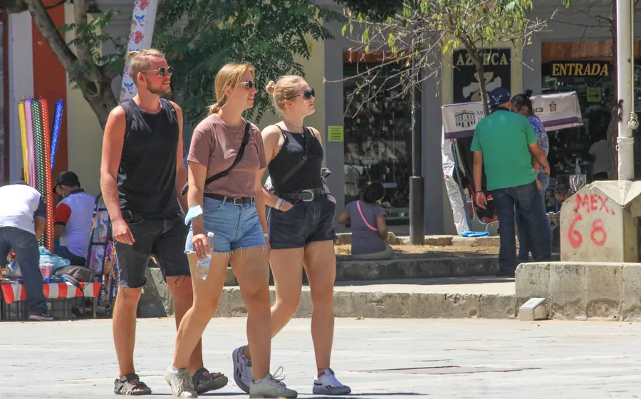 turistas-en-oaxaca 