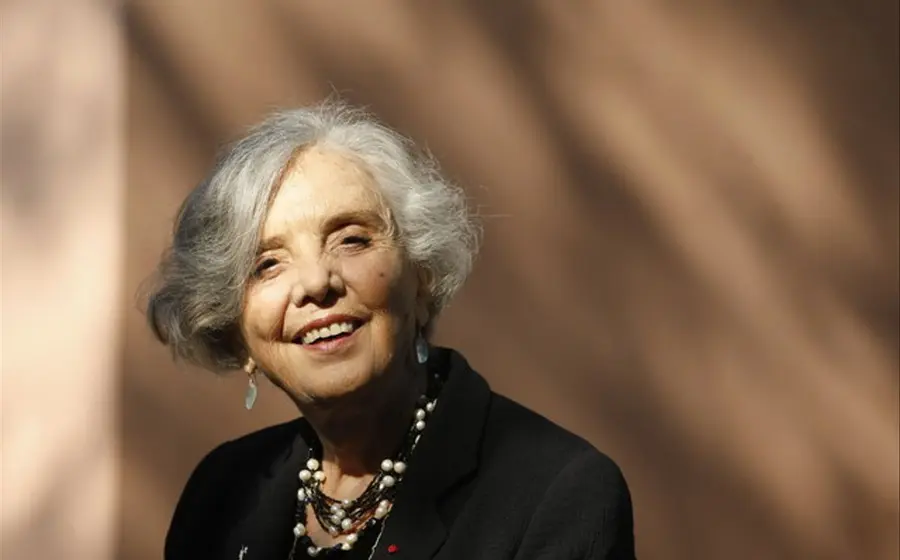 Elena-Poniatowska