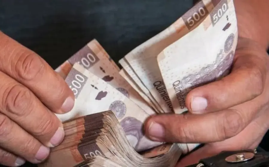 dinero-en-efectivo 