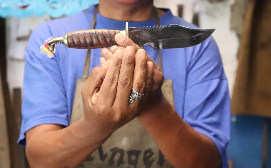 cuchillo-de-acero 