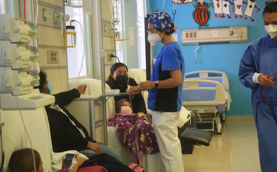 paciente_en_el_hospital_de_la_niñez_oaxaqueña