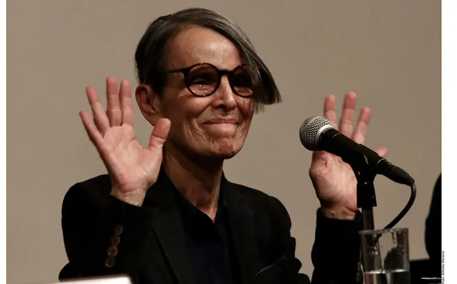 El INBAL rindió a la poeta y traductora Pura López Colomé  un homenaje Palacio de Bellas Artes por sus 70 años de edad. 