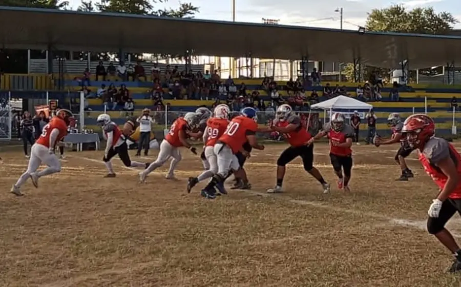 Espartanos y Leones protagonizaron la final de la Temporada de Otoño 2022 de la Liga de Futbol Americano Arena de Oaxaca.
