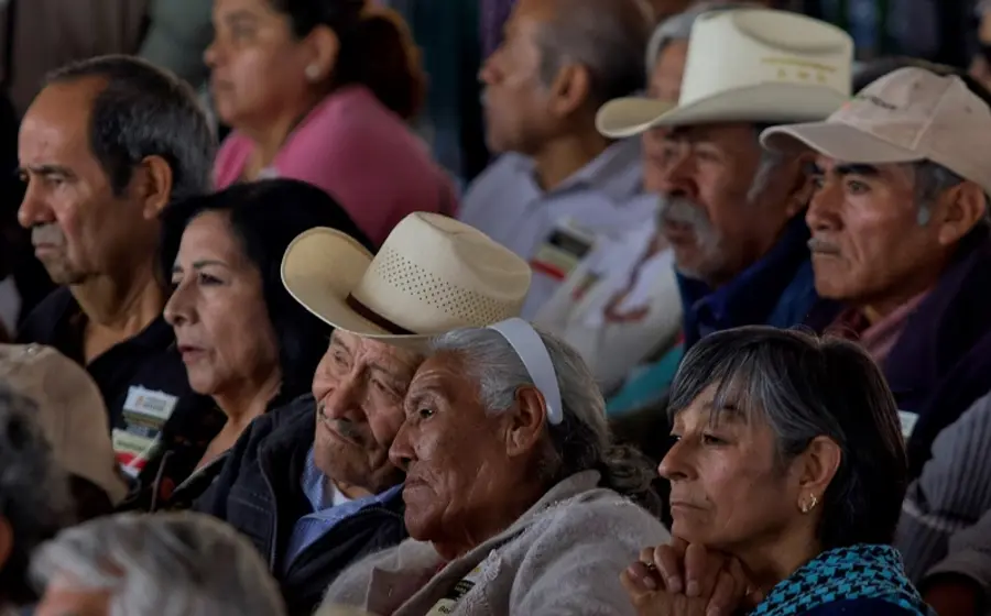 pensiones_adultos