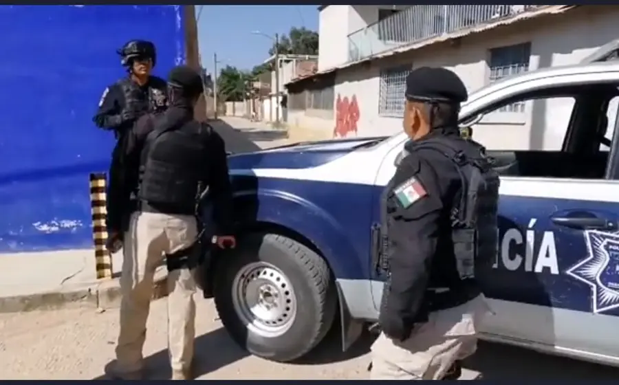 policias
