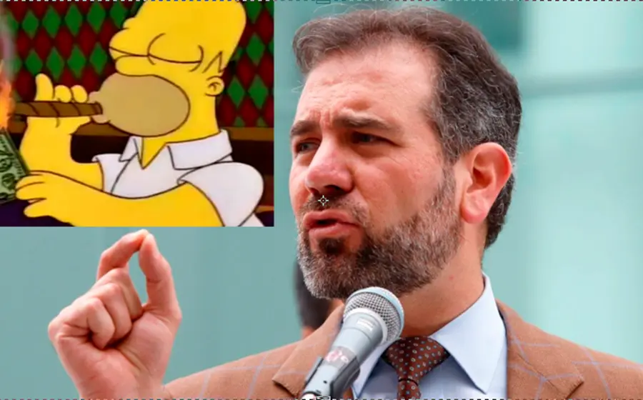 El seguro contratado por Córdova cubre como beneficiarios a la esposa e hijos de él y de funcionarios del INE en caso de tener un accidente a realizar un deporte extremo.