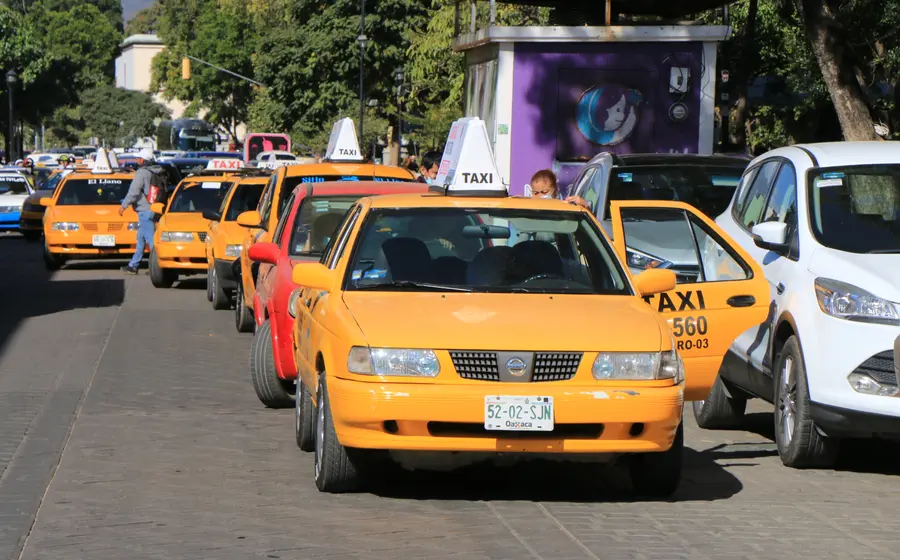 taxis_llano_oaxaca