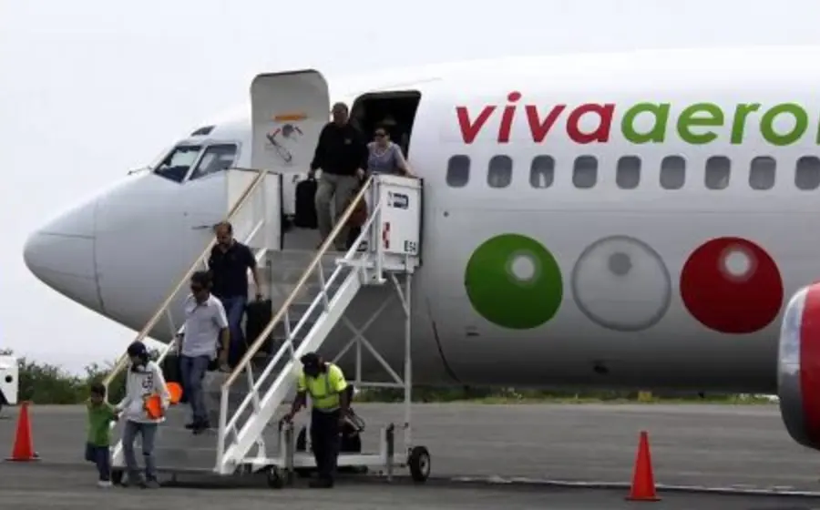 Vuelo llevaba un retraso de 3 horas. 