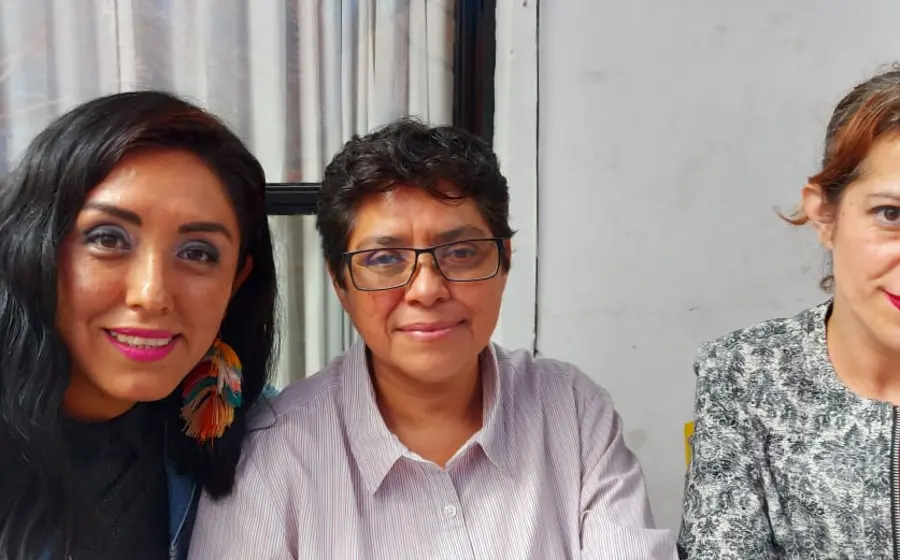 Integrantes de La Sociedad de las poetas 