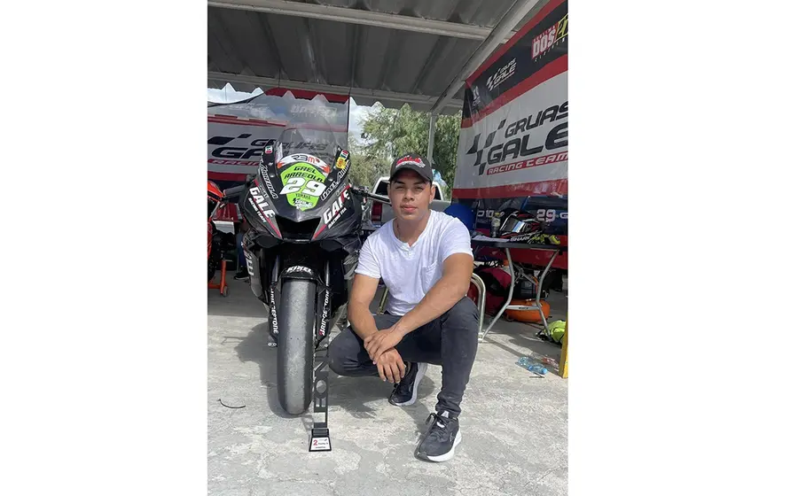 piloto_oaxaqueño_gael_arreola