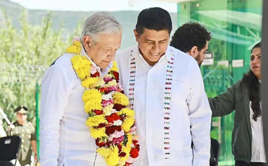 amlo-y-salomon-jara