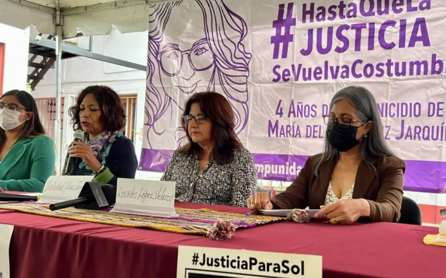 mujeres-rueda-de-prensa