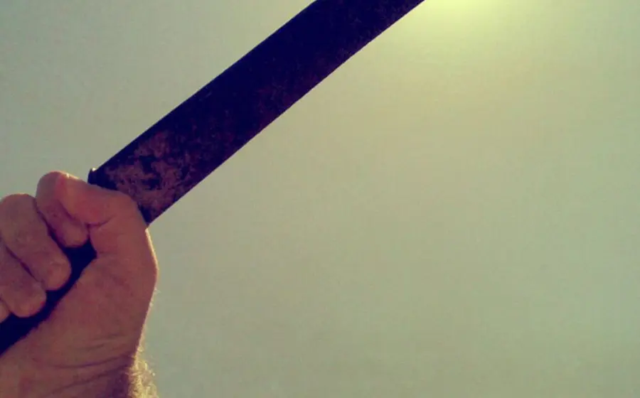 machete