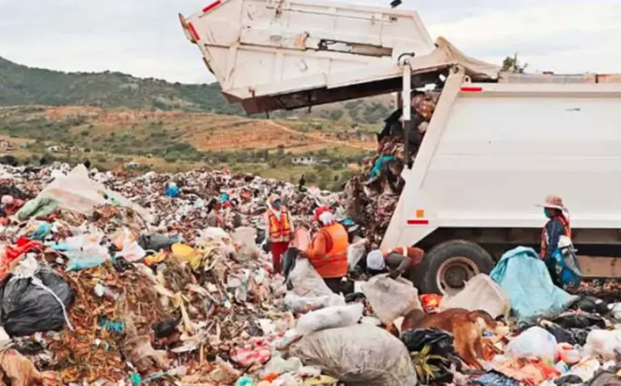tiradero-basura-camion