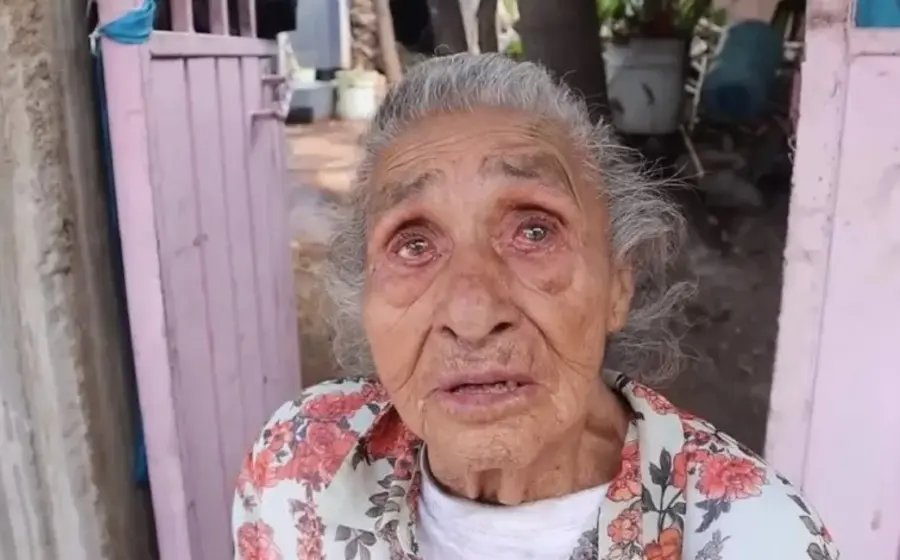 abuelita-abandonada 