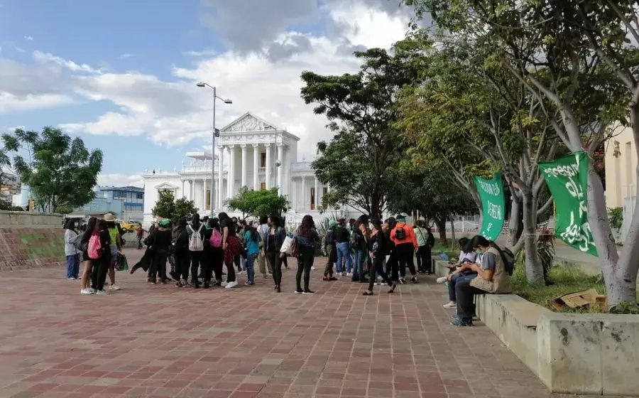grupo-mujeres 