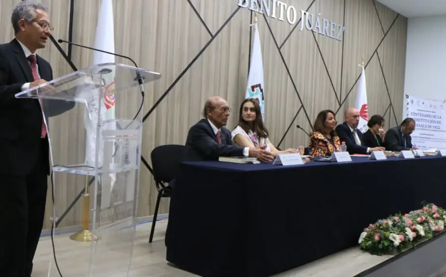 presidente_tsj_presenta_libro