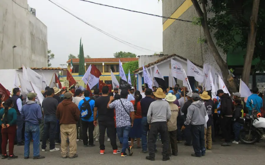 manifestantes-caminando