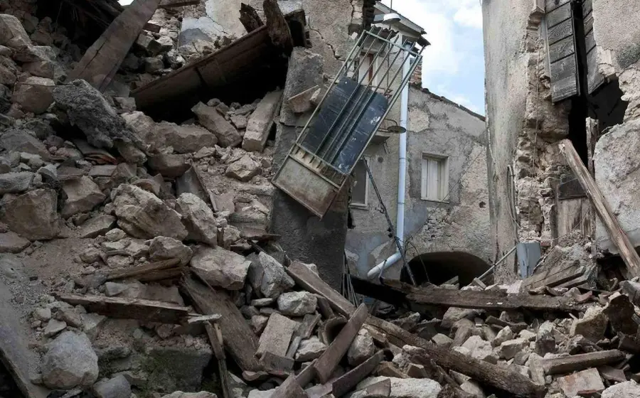Afectaciones por terremoto en China