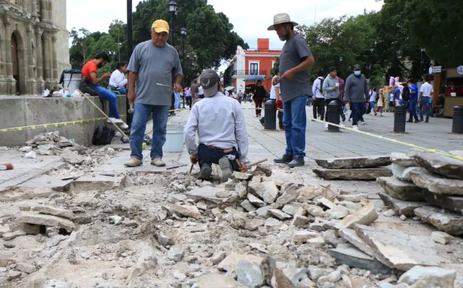 trabajadores_retiran_cantera