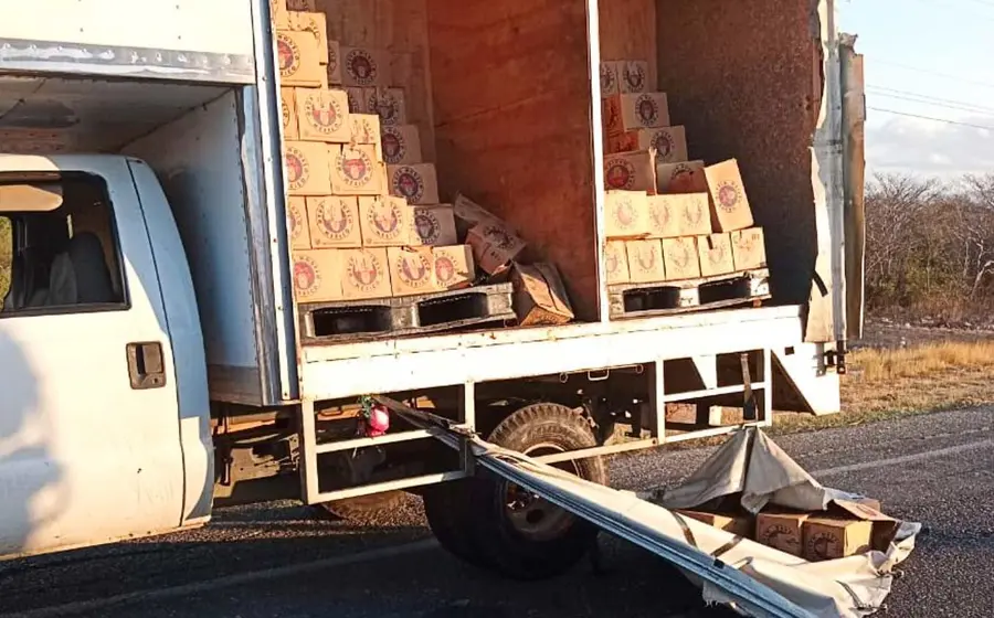 camioneta-cartones 
