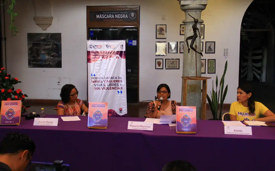 mujeres-dialogo