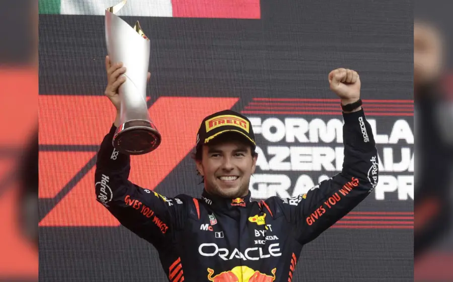 checo_perez_gana_gp_azerbaiyan