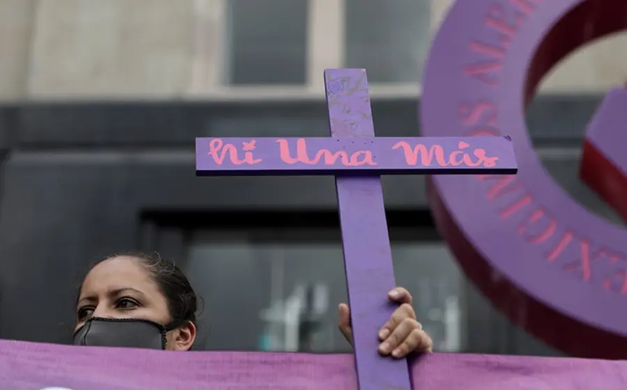 Feminicidio