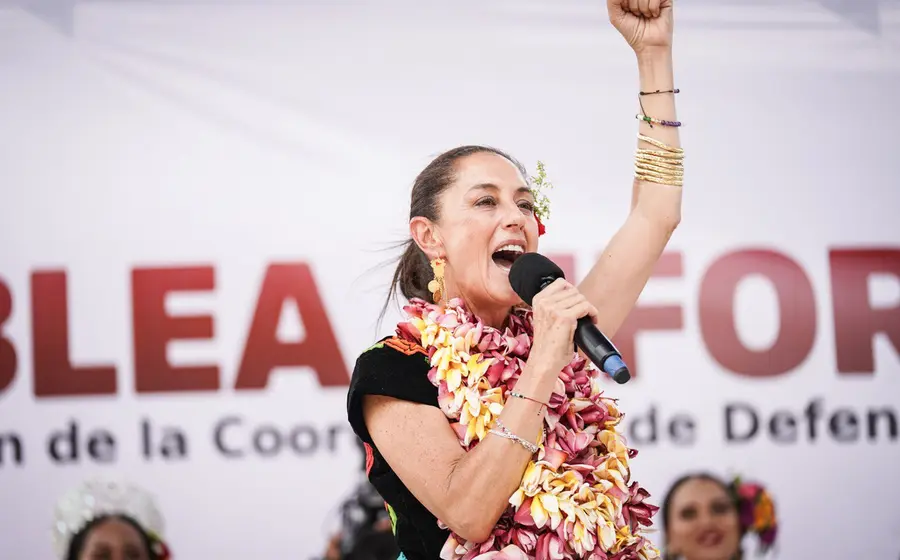 Claudia Sheinbaum en su recorrido por el país