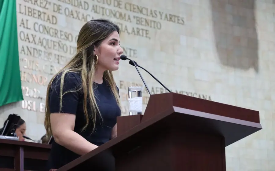 mujer-hablando