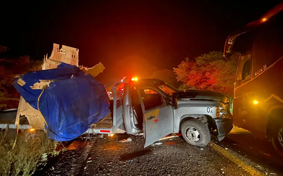 volcadura-carretera-accidente-choque1