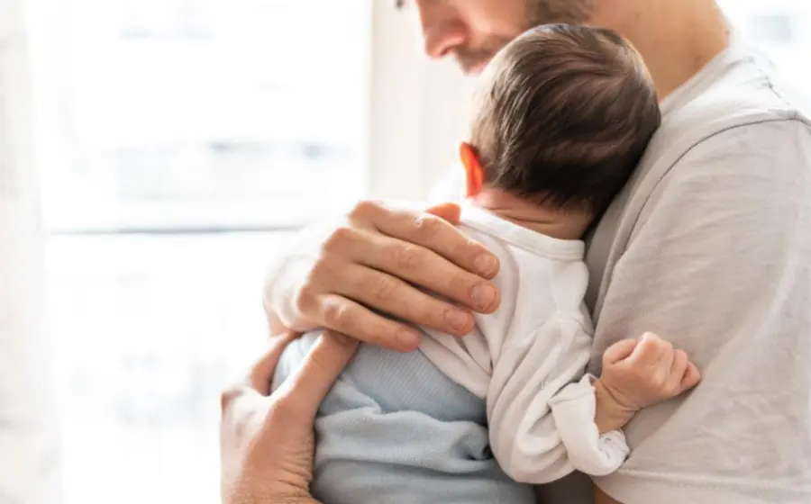 aprueban_diputados_mas_dias_licencia_paternidad