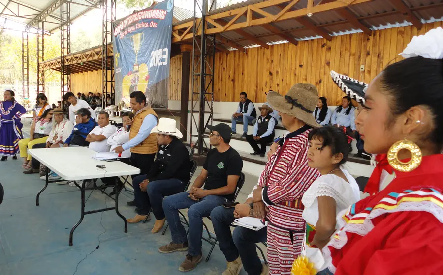 bloque_deportivo_tlaxiaco1