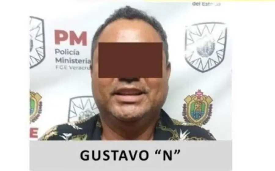 A Gustavo se le ejecutó la orden de aprehensión en el penal de Michoacán, donde se encuentra detenido por delitos cometidos en Veracruz.