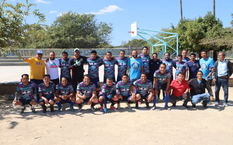 integrantes_equipo_mezcal_zadros 