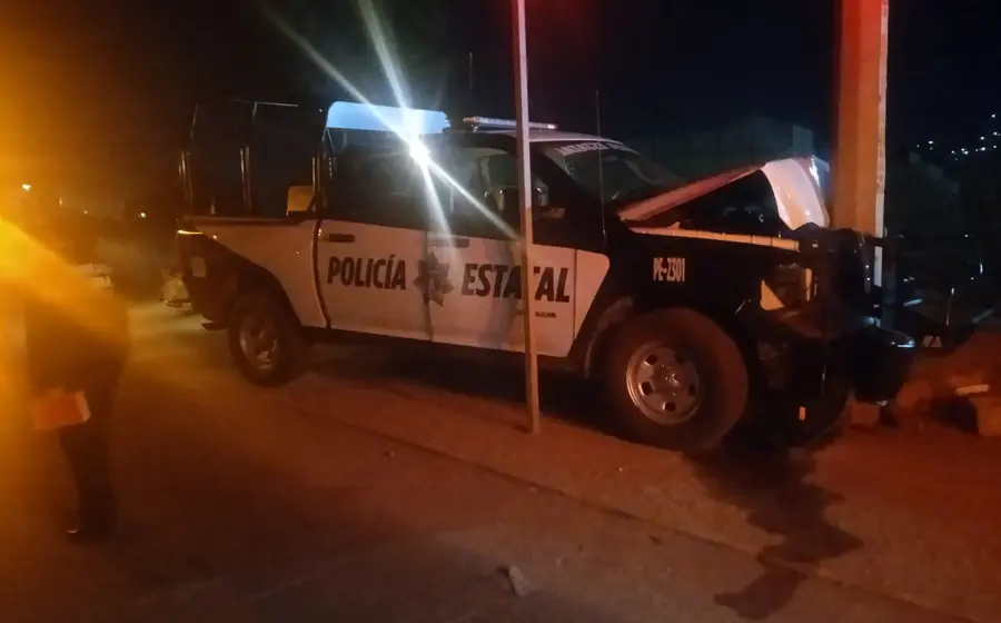 patrulla_chocada_policias
