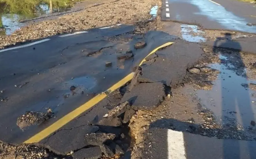 Carretera en malas condiciones 